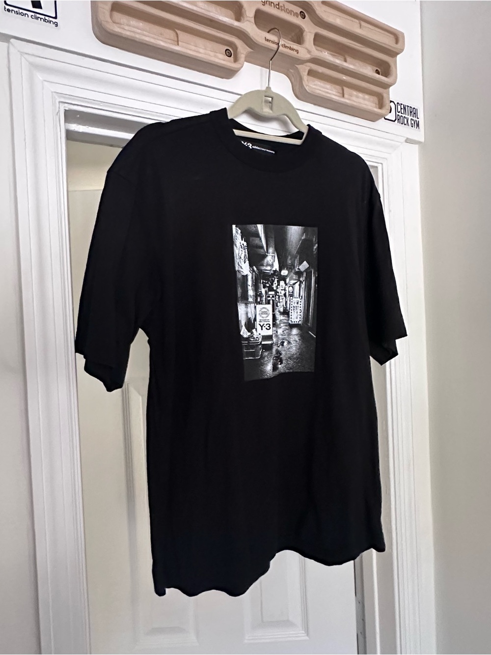 Y-3 Tokyo Alleyway Photo Graphic T-Shirt
